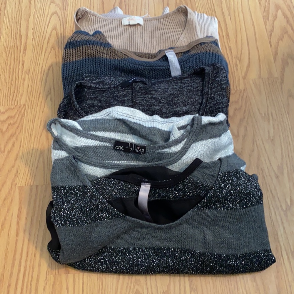Lot of 5 fall light sweaters